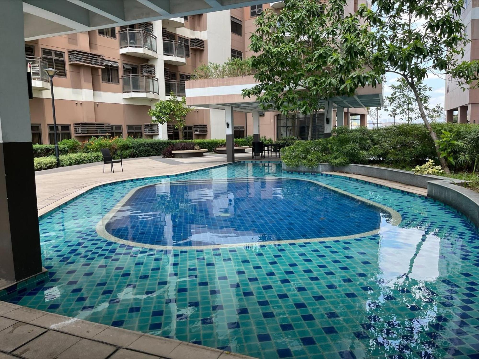 Bayfront - Near Airport, Moa, Picc, Star City, Manila Bay - Pet-Friendly With Fast Wifi, Netflix & Pool Access Пасай Екстериор снимка