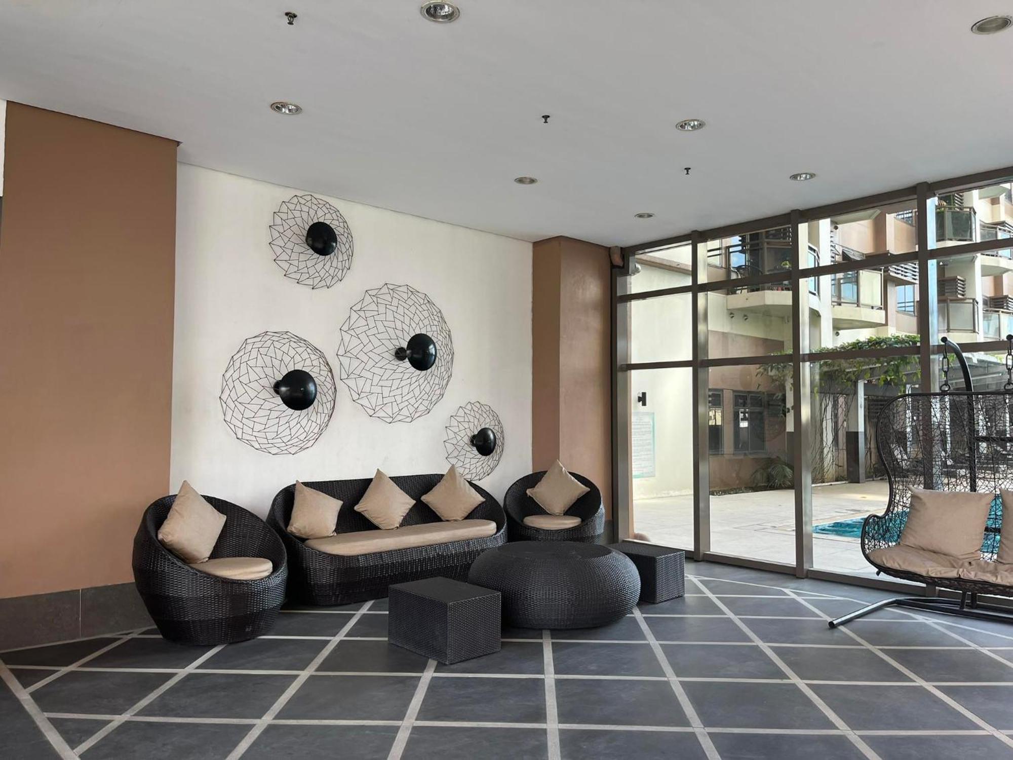 Bayfront - Near Airport, Moa, Picc, Star City, Manila Bay - Pet-Friendly With Fast Wifi, Netflix & Pool Access Пасай Екстериор снимка