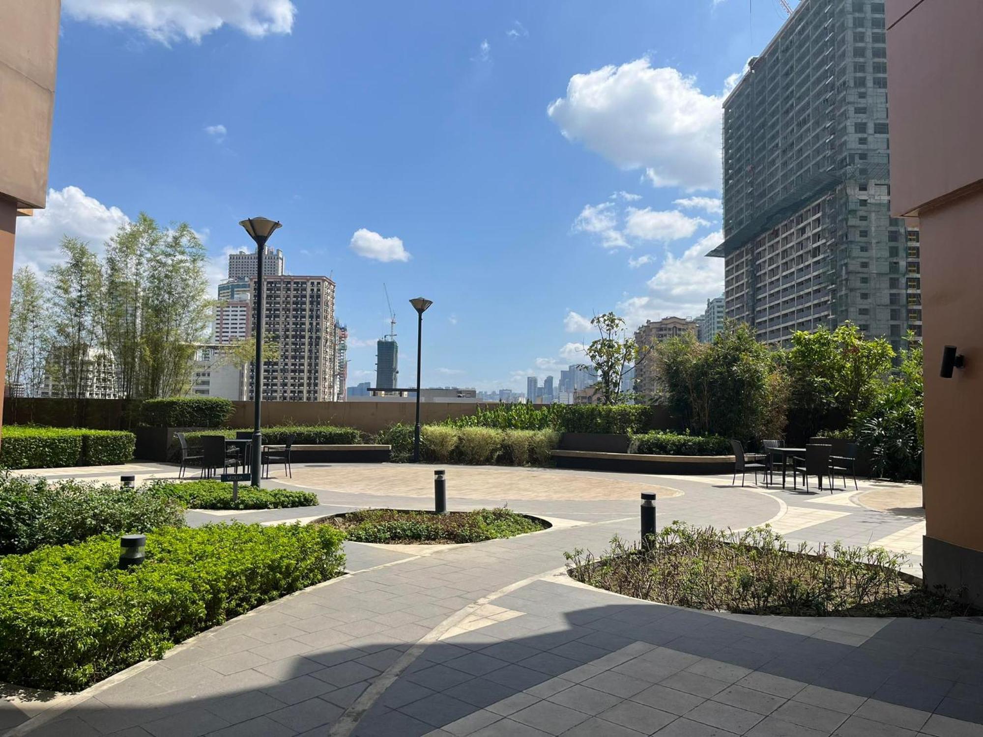 Bayfront - Near Airport, Moa, Picc, Star City, Manila Bay - Pet-Friendly With Fast Wifi, Netflix & Pool Access Пасай Екстериор снимка